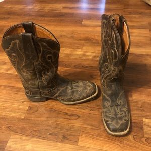 Dan Post Women’s Stitched Western Boots